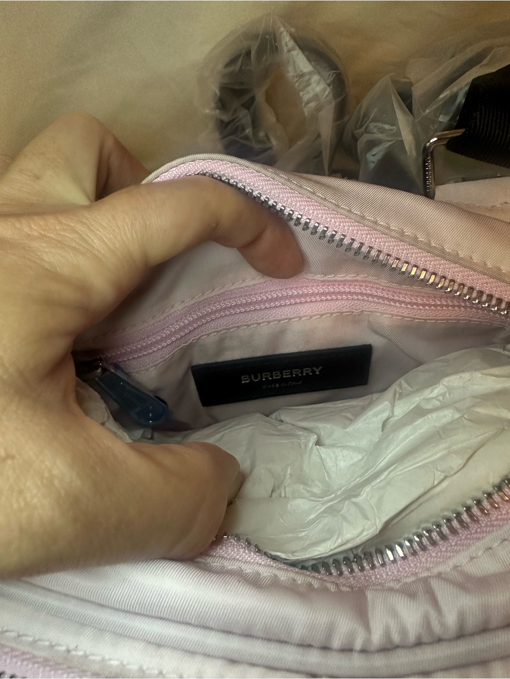 NWT Burberry Pink and White Logo Belt Bag - Picture 6 of 11